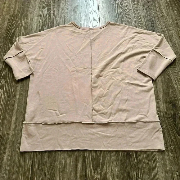 Spanx The Perfect Length Dolman 3/4 Sleeve Top Womens Size XS - Picture 6 of 6